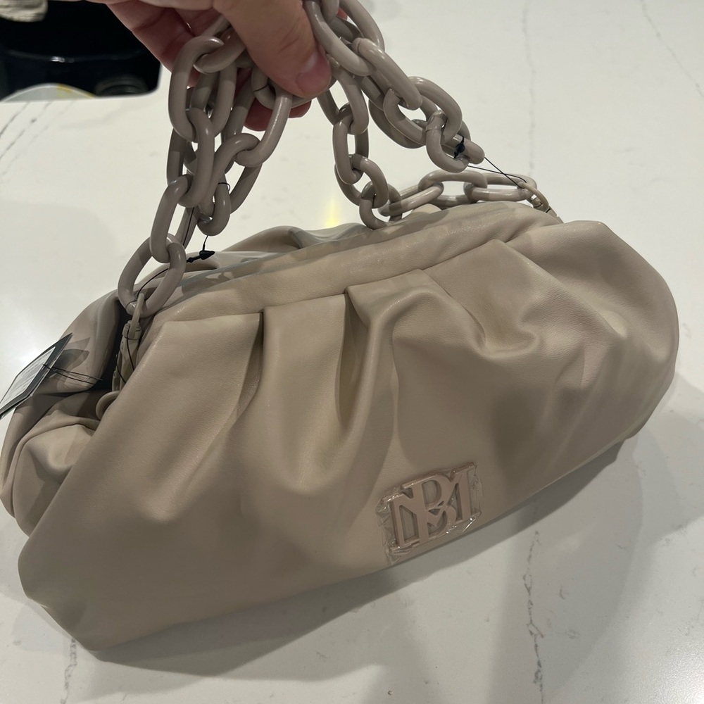 Badgley Mischka Clutch Purse